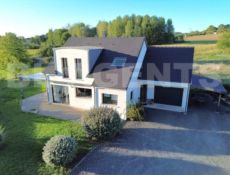 Maison d'architecte - 162 m² - 8 pièces