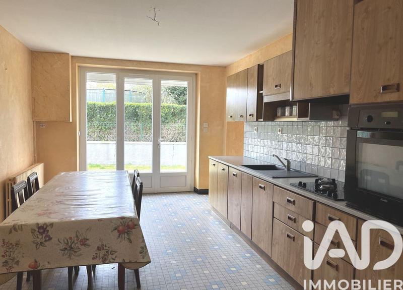 Maison - 90 m² - 3 pièces