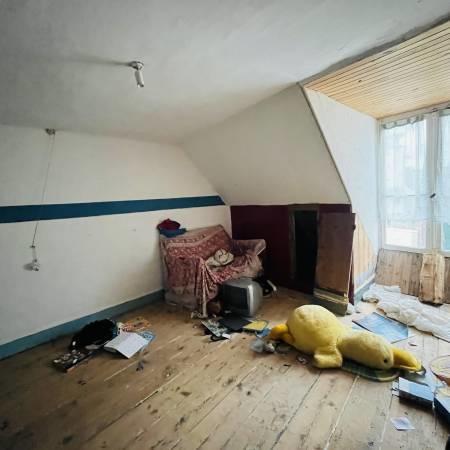 Maison - 99 m² - 6 pièces