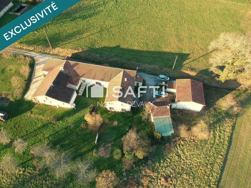 Ferme - 195 m² - 9 pièces