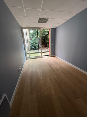 Local commercial - 170 m² - 4 pièces