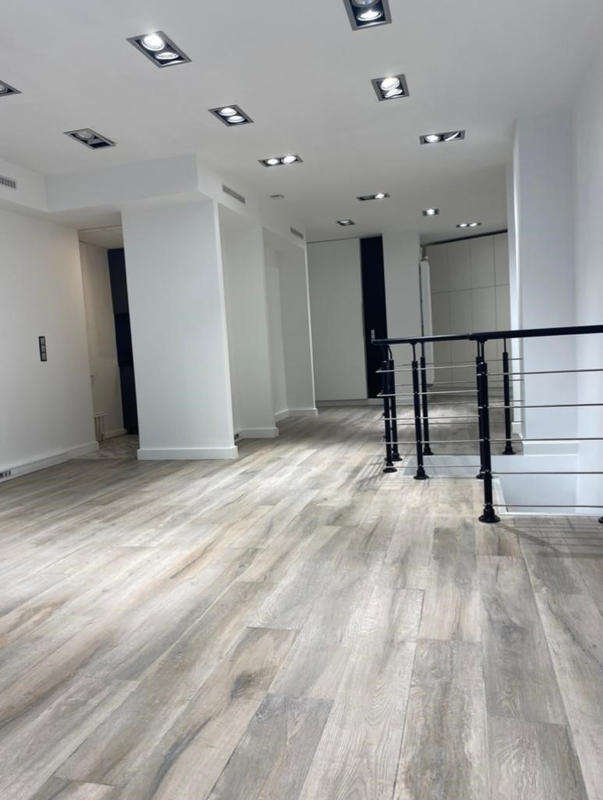 Bureau - 65 m² - 3 pièces