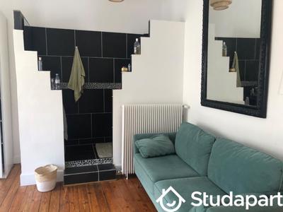 Chambre - 18 m² - 1 pièce