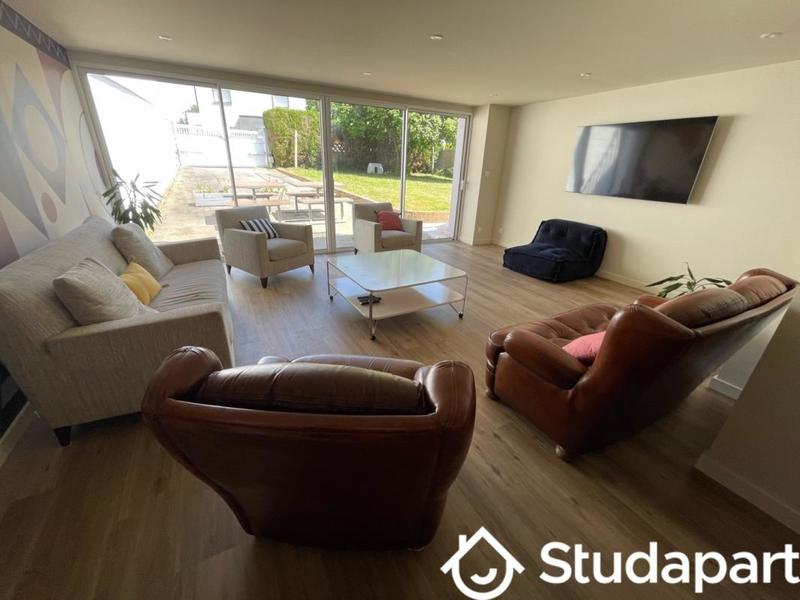 Chambre - 21 m² - 1 pièce