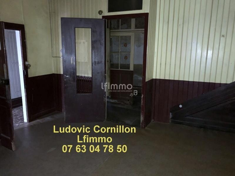 Maison de village - 280 m² - 8 pièces