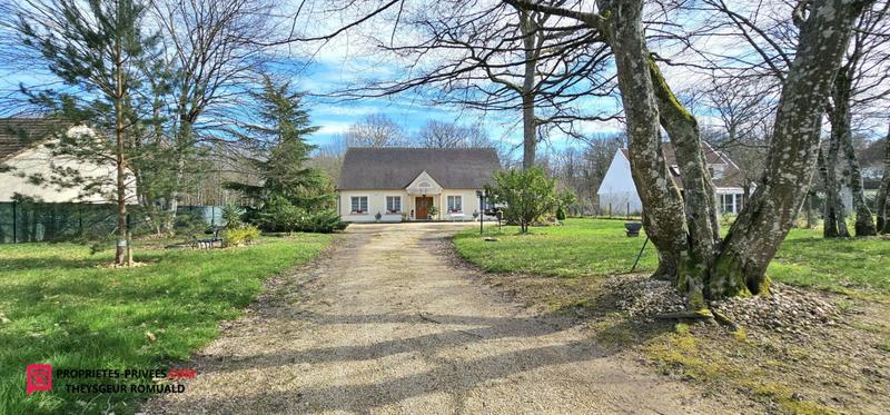 Maison - 200 m² - 5 pièces