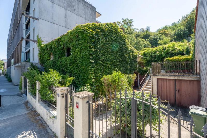 Maison - 95 m² - 4 pièces