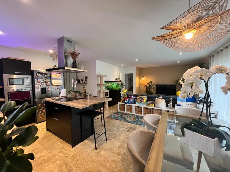 Maison - 106 m² - 5 pièces