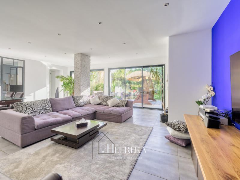 Maison - 147 m² - 5 pièces