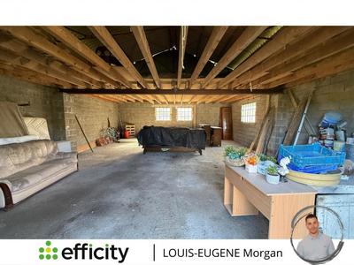 Garage - 77 m²