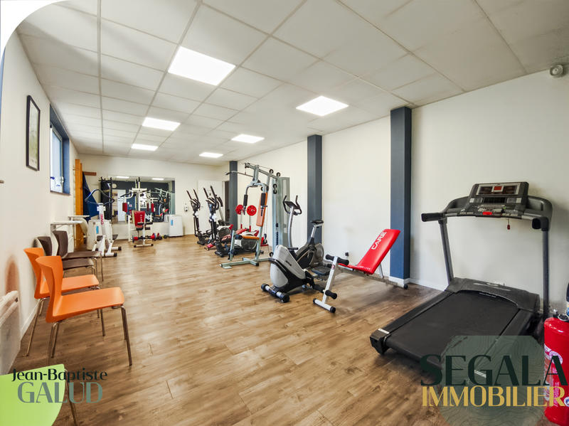 Local commercial - 420 m²