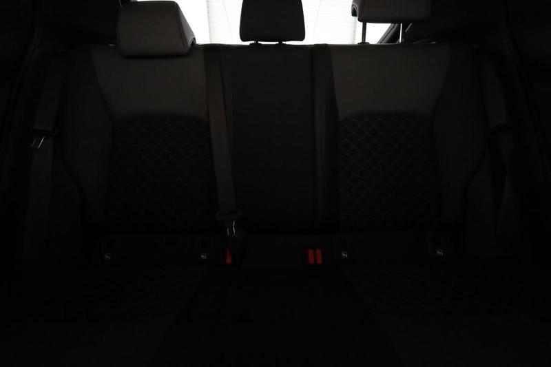 Toyota c-Hr 2.0 Hybride Distinctive 184 ch