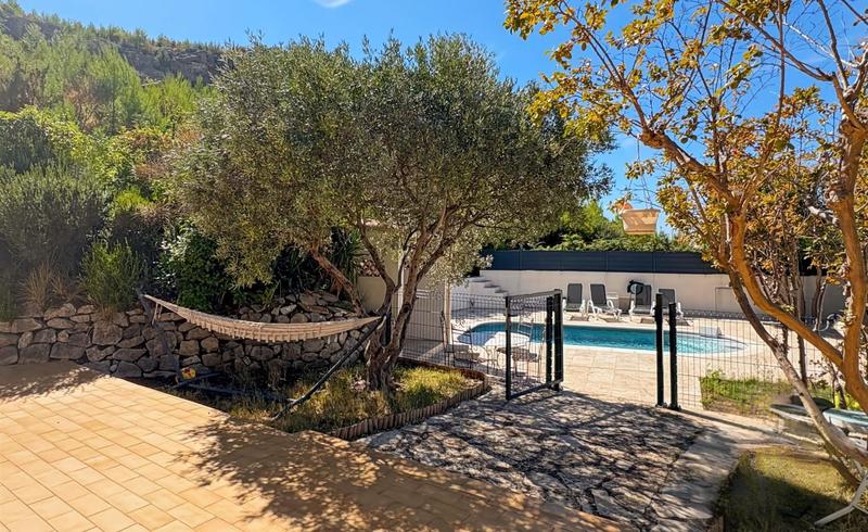 Maison - 140 m² - 6 pièces