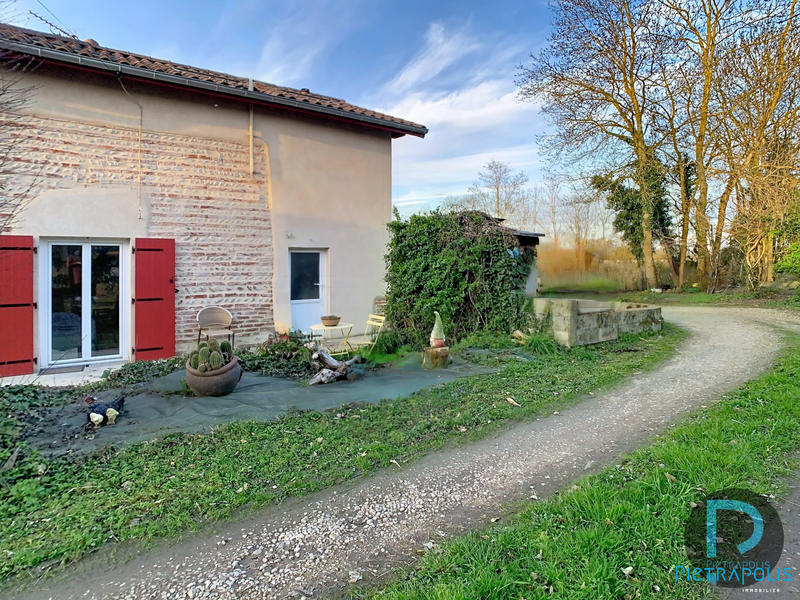 Ferme - 235 m² - 9 pièces
