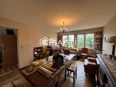 Maison - 77 m² - 5 pièces