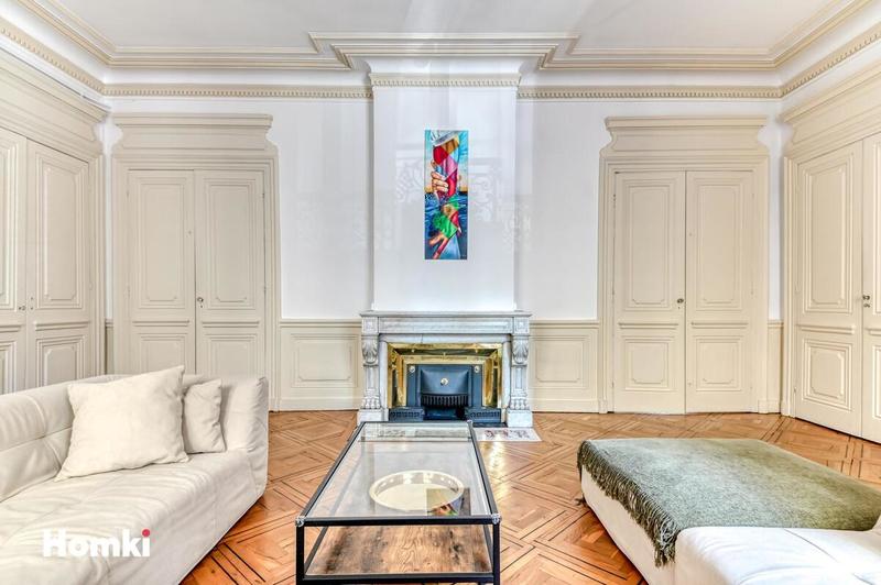 Appartement - 109 m² - 3 pièces