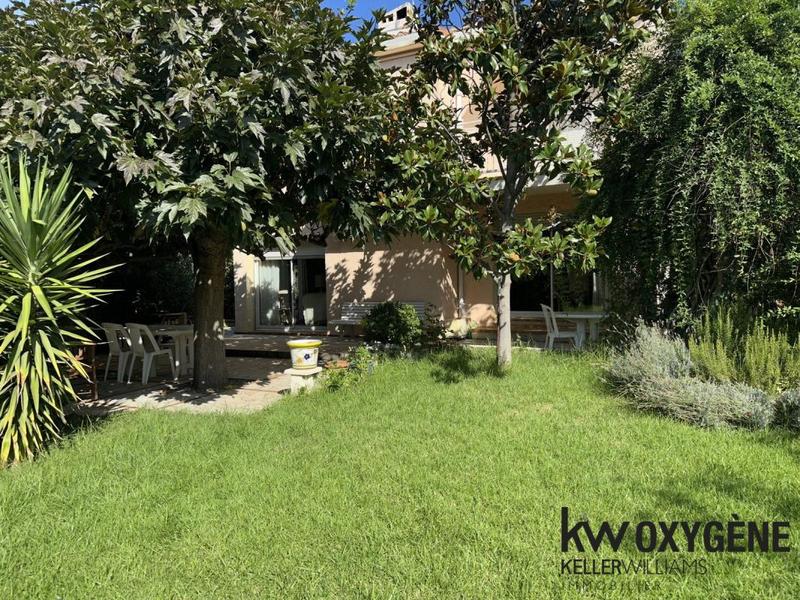 Maison - 185 m² - 6 pièces