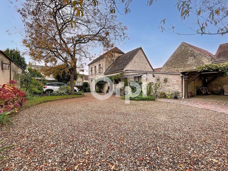 Maison - 121 m² - 6 pièces