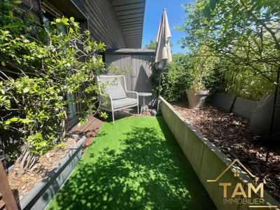 Appartement - 100 m² - 5 pièces