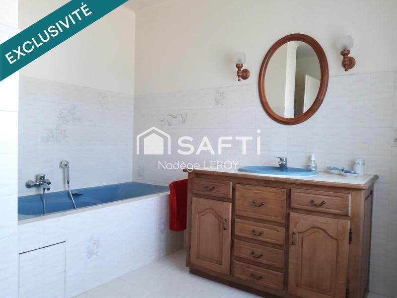 Maison - 171 m² - 7 pièces