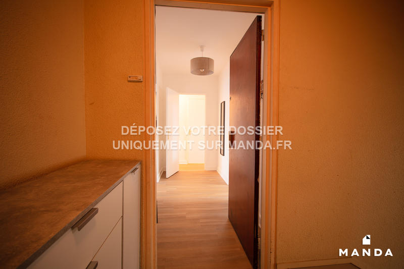 Chambre - 10 m² - 4 pièces