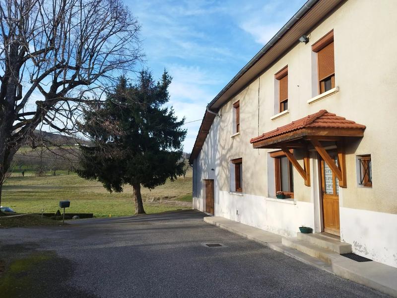 Maison - 170 m² - 8 pièces