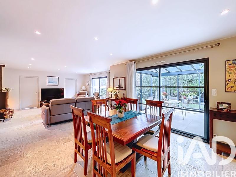 Maison - 185 m² - 6 pièces