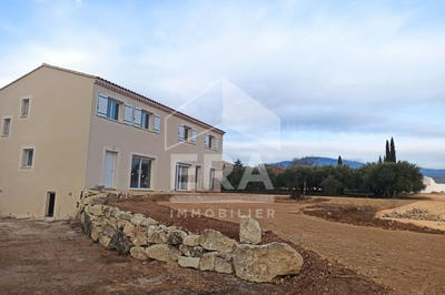 Maison - 87 m² - 3 pièces