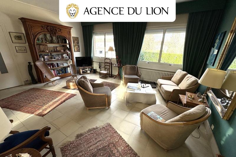 Maison - 198 m² - 8 pièces