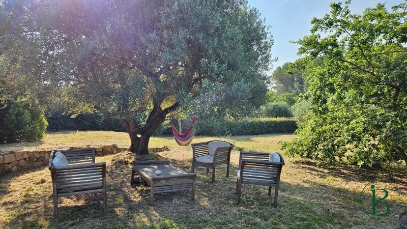 Villa - 117 m² - 6 pièces