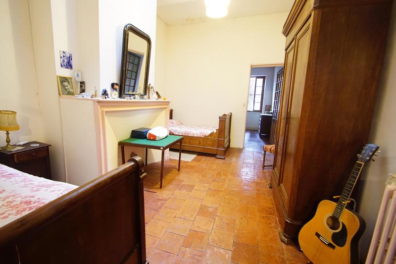 Viager - Maison - 141 m² - 6 pièces