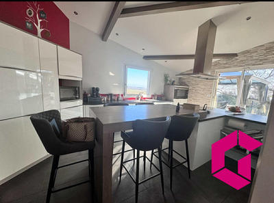 Maison ancienne - 290 m² - 8 pièces