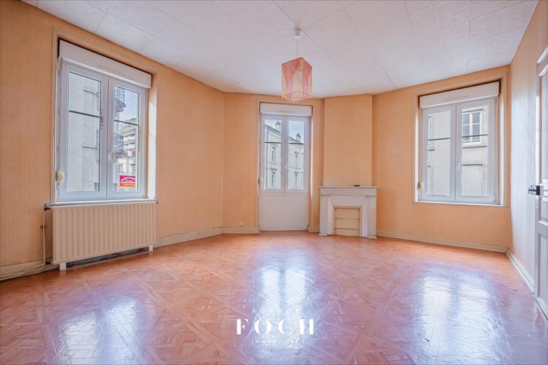 Appartement - 89 m² - 5 pièces
