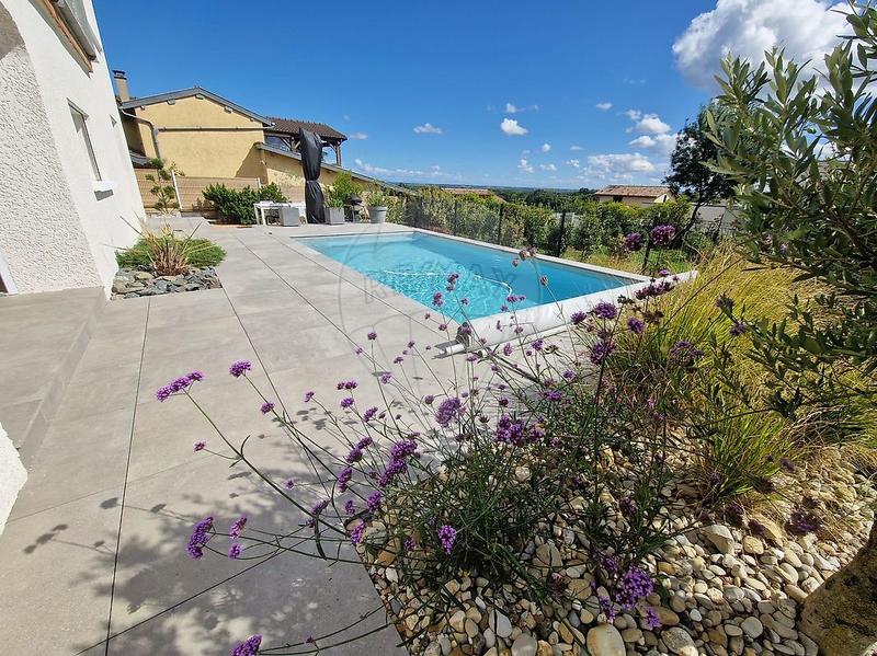 Maison - 134 m² - 6 pièces