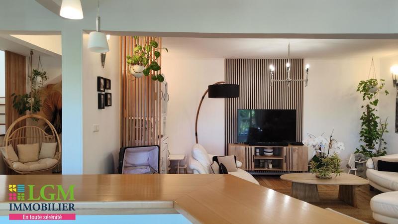 Villa - 170 m² - 5 pièces