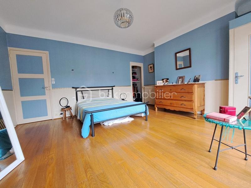 Appartement - 146 m² - 4 pièces