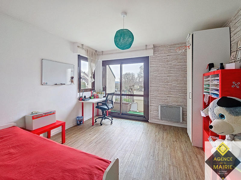 Maison - 140 m² - 7 pièces