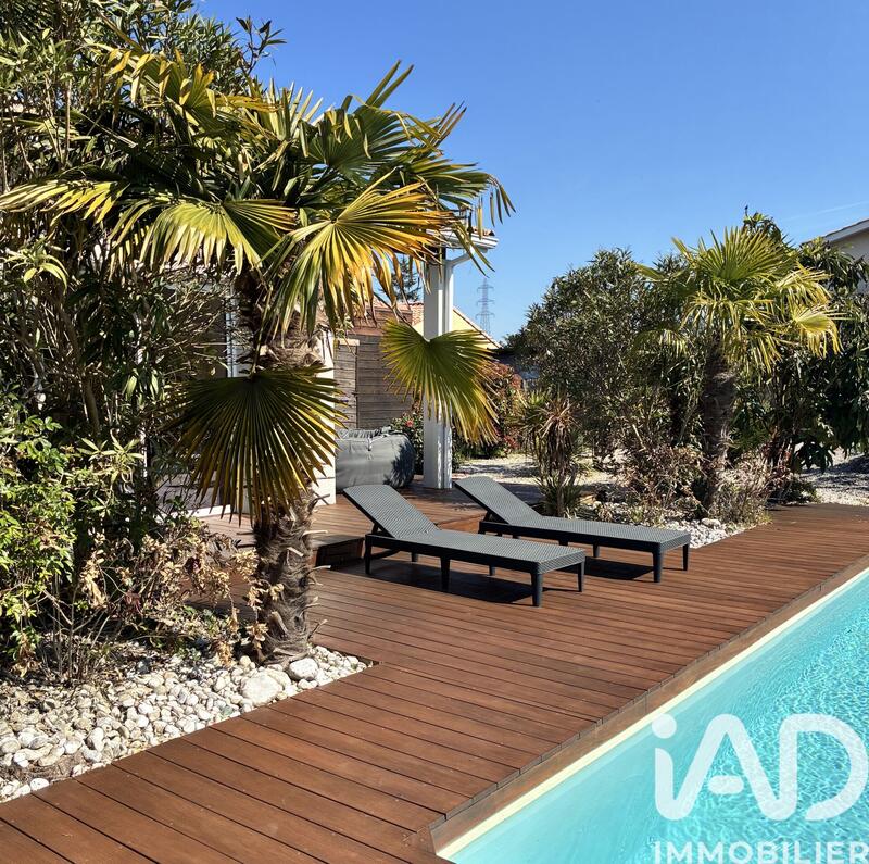 Maison - 170 m² - 6 pièces