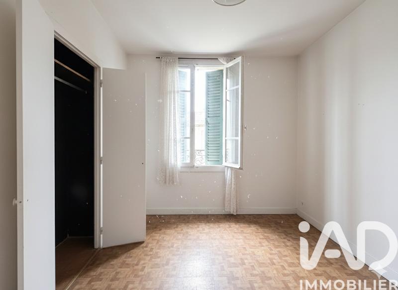 Maison - 186 m² - 9 pièces
