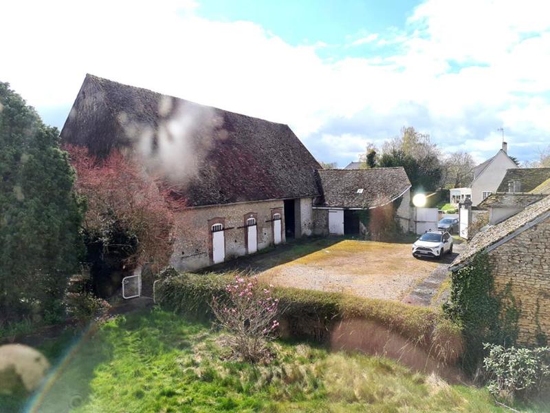 Grange - 300 m² - 2 pièces