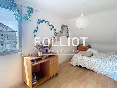 Maison - 266 m² - 12 pièces