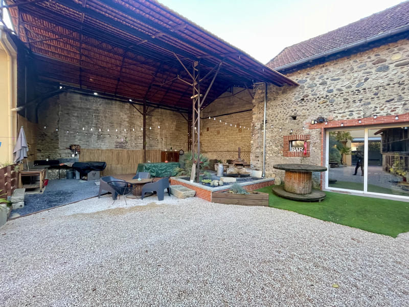 Maison - 197 m² - 6 pièces