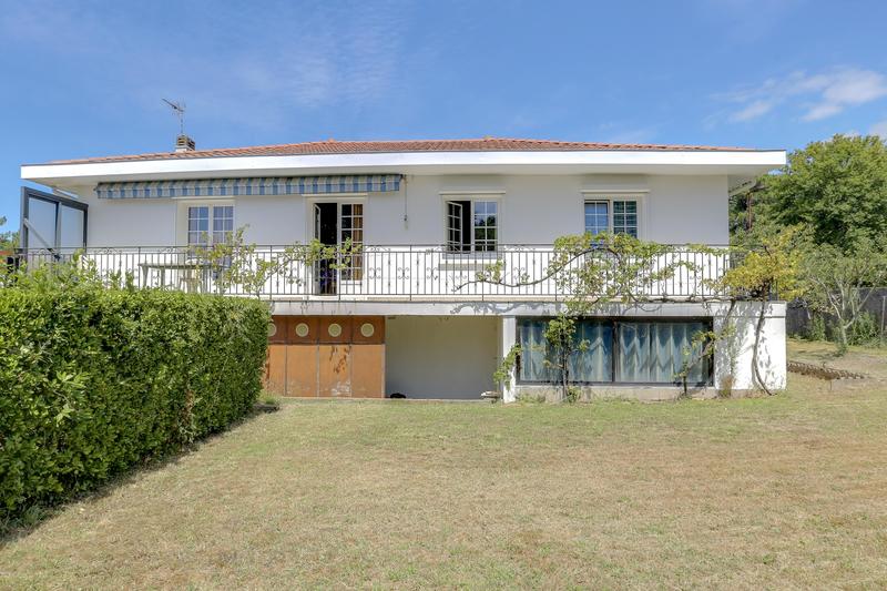 Maison - 120 m² - 5 pièces