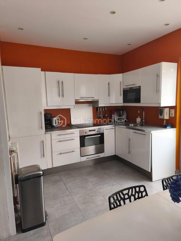 Maison - 76 m² - 4 pièces