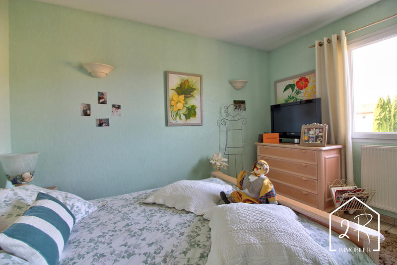 Villa - 253 m² - 10 pièces