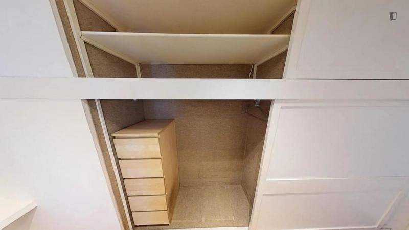 Chambre - 14 m² - 4 pièces