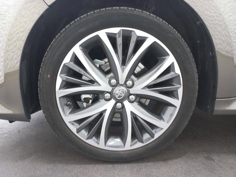 Toyota Yaris Hybride My22 116h Iconic