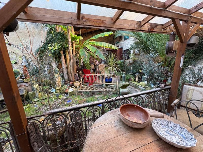 Maison - 178 m² - 8 pièces