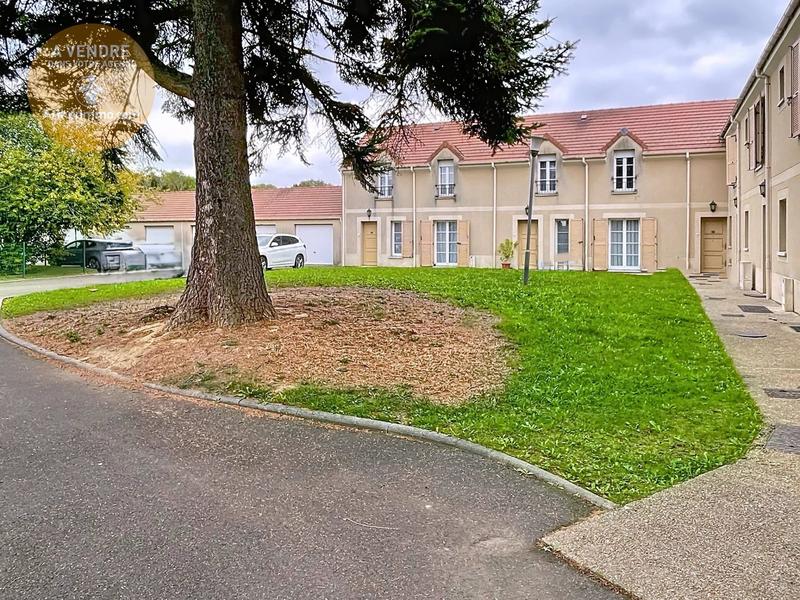 Maison - 81 m² - 5 pièces