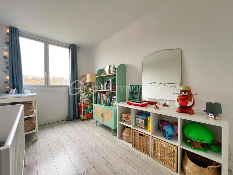 Appartement - 65 m² - 4 pièces